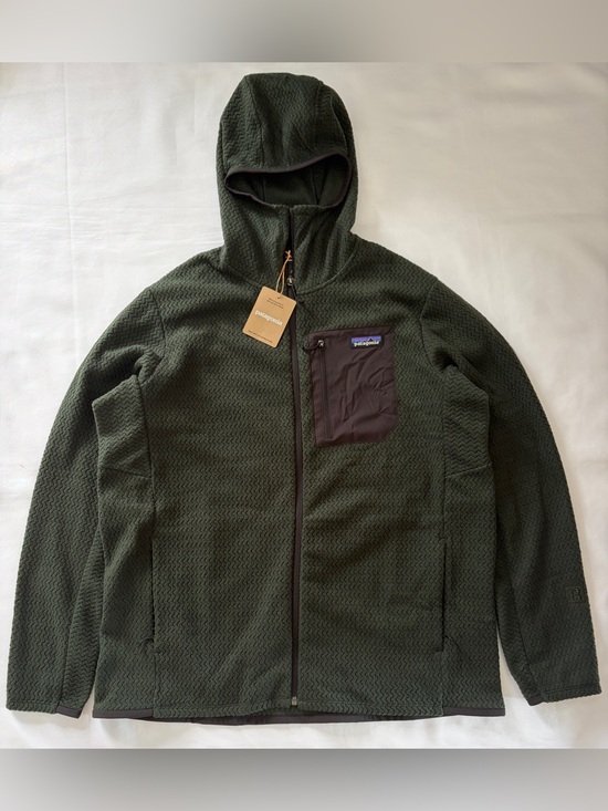 Patagonia Other - Patagonia R1 Air Full-Zip Hoody Men's Size L Old Growth Green